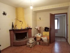Large townhouse with adjoining hut not far from the walls - 24